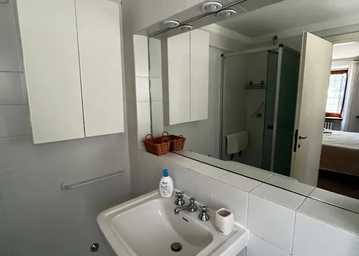 Disba Casa de Férias Toscolano